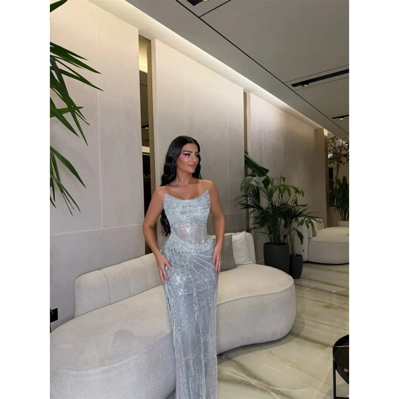 Silver Sparkly Long Bespoke Occasion Gown Evening Dresses Prom Pastrol Unisex Jersey Retro Dubai Saudi Arabic Customized