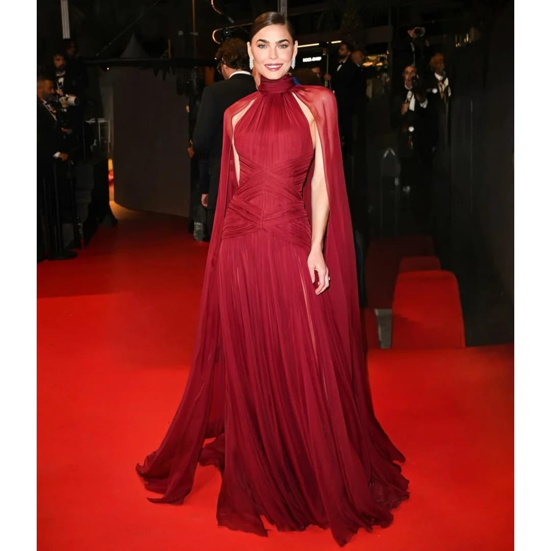 Red Pleated Evening Dresses with Shawl Cloak High Collar Party Dress Chic Prom Gown Exquisite Vestidos Customized