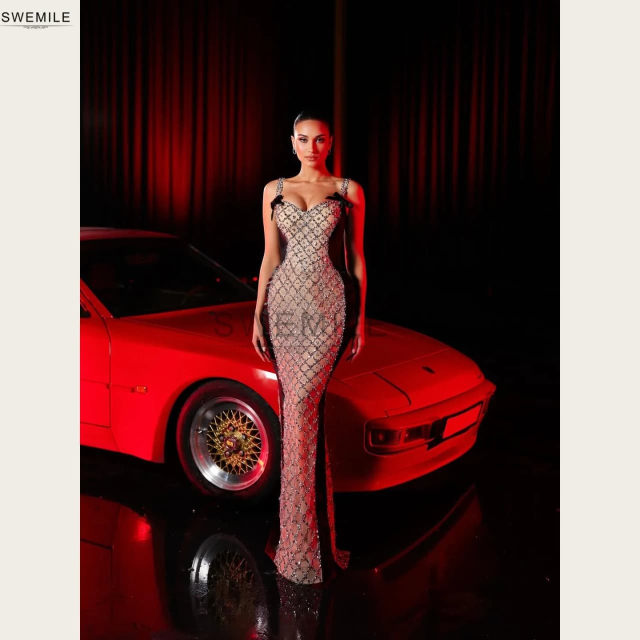 SWEMILE Haute Couture Evening Dresses Shiny Full Crystal Beaded V-Neck Thin Strap Empire Prom Dress With Train Formal Party Gown