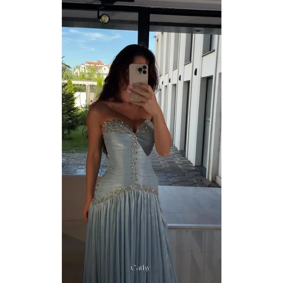 Cathy Customized Mist Blue Strapless Sleeveless Prom Dress A-Line Floor-Length vestidos de noche Pleated Crystal Evening Dresses