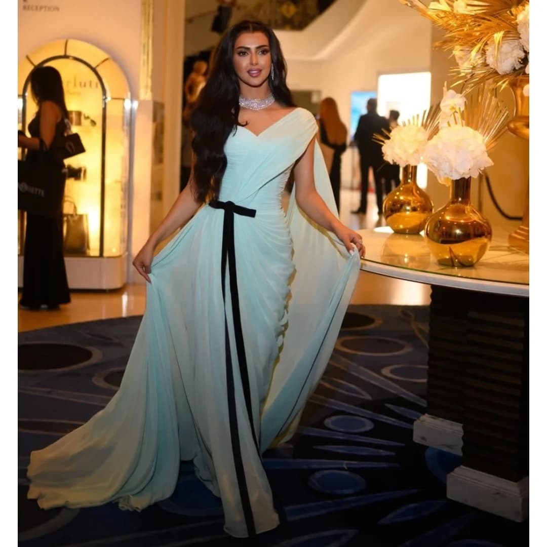 Elegant Evening Dresses with Shawl Wrap Ruched Party Dress Modest Prom Gown Exquisite Designer Vestidos Customized
