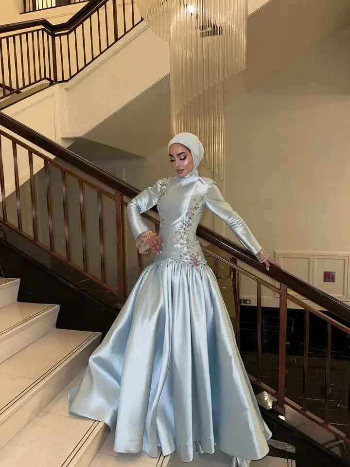 customized Arabic Evening Dresses Off Shoulder Sky Blue Formal Women Prom Dresses Strapless Dubai Women Wedding Party Gowns