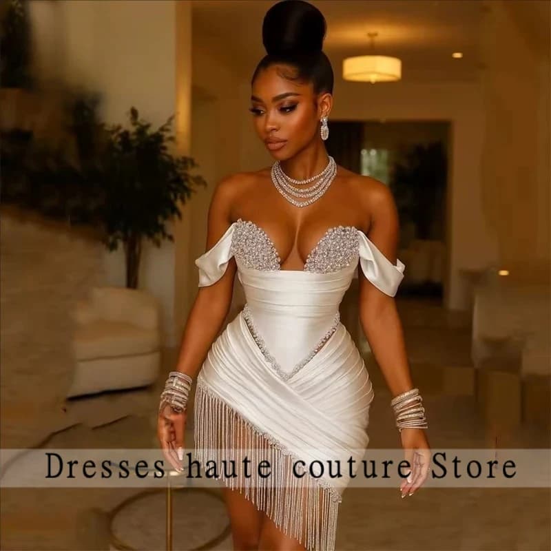 Customized Mini Homecoming Crystal Ivory Cocktail Gown Pleat Straight Prom Dress Birthday Dress Satin Luxury 2026 Blackgirl