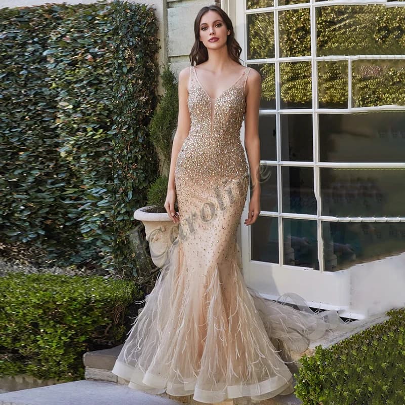 Caroline Exquisite Sexy Feather Beading Crystal Evening Dress Mermaid Spaghetti Strap Prom Gowns Party Customised Abendkleider