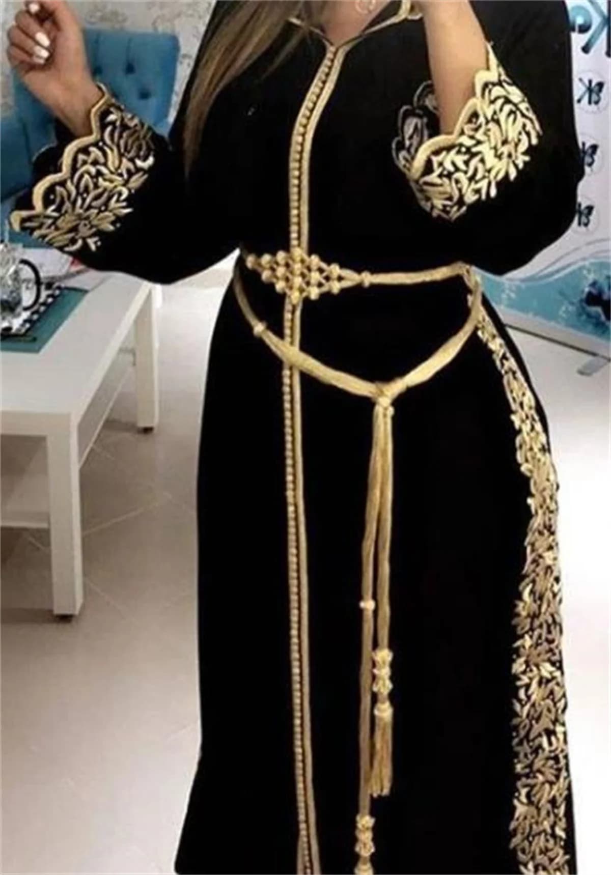 Customized V-neck Long Sleeve Gold Appliqué Black Belted Pearl Moroccan Robe Arabic Dress High Embroidered Lace Evening Gown