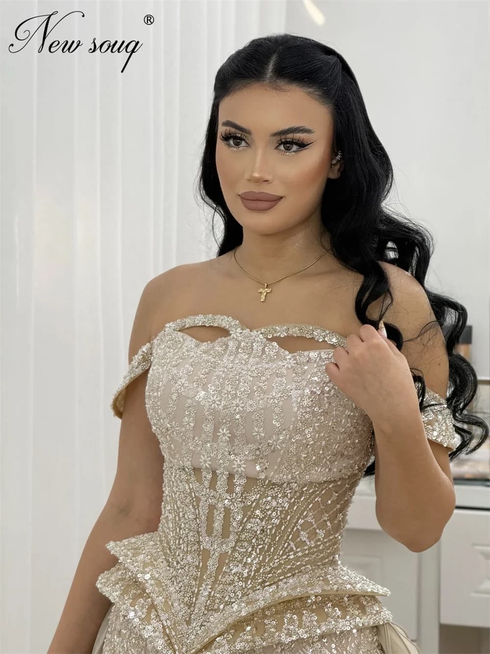 Customized 2026 Grey Beaded Prom Dresses Elegant Strapless Rhinestone Pageant Gowns With Skirt Robes Wedding Evening Party Gowns