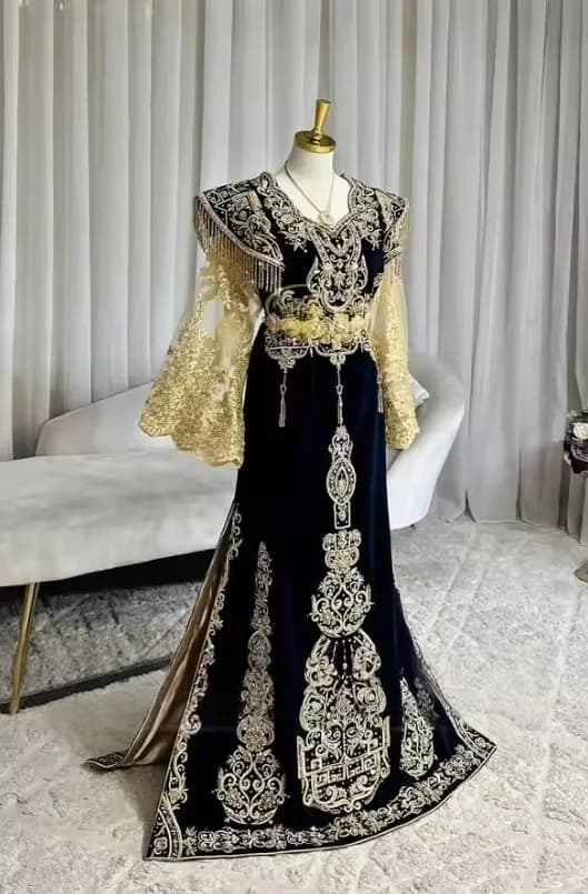 Customised Black Velvet Embroidered Evening Gowns 2026 Beaded Plus Size  Formal Occasion Prom Party Dresses For African Women