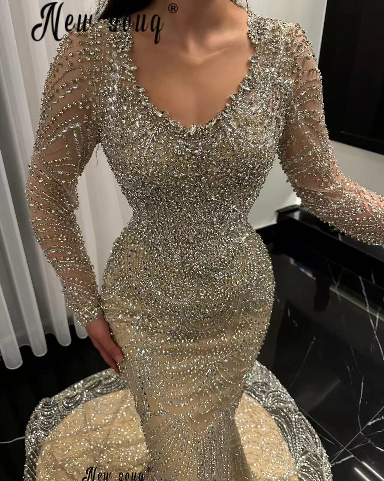 Vestidos de boda para fiestas	Crystals Champagne Prom Dresses Long Sleeves Customized Luxury 2025 Celebrity Gowns Bridal Dress