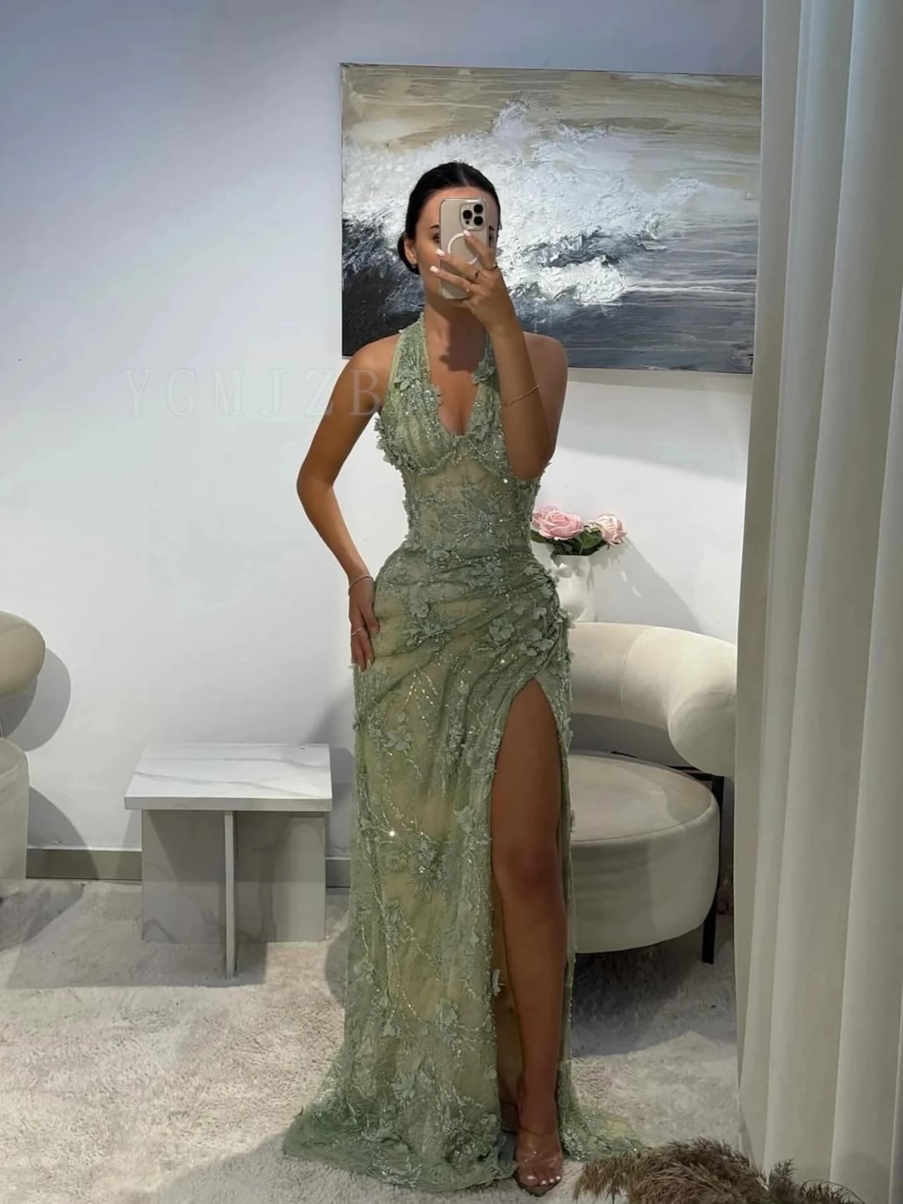 Green Dubai Evening Dresses Luxury Halter Neck 3D Flowers Beaded Lace High Split Formal Prom Dress Events Special Occasions