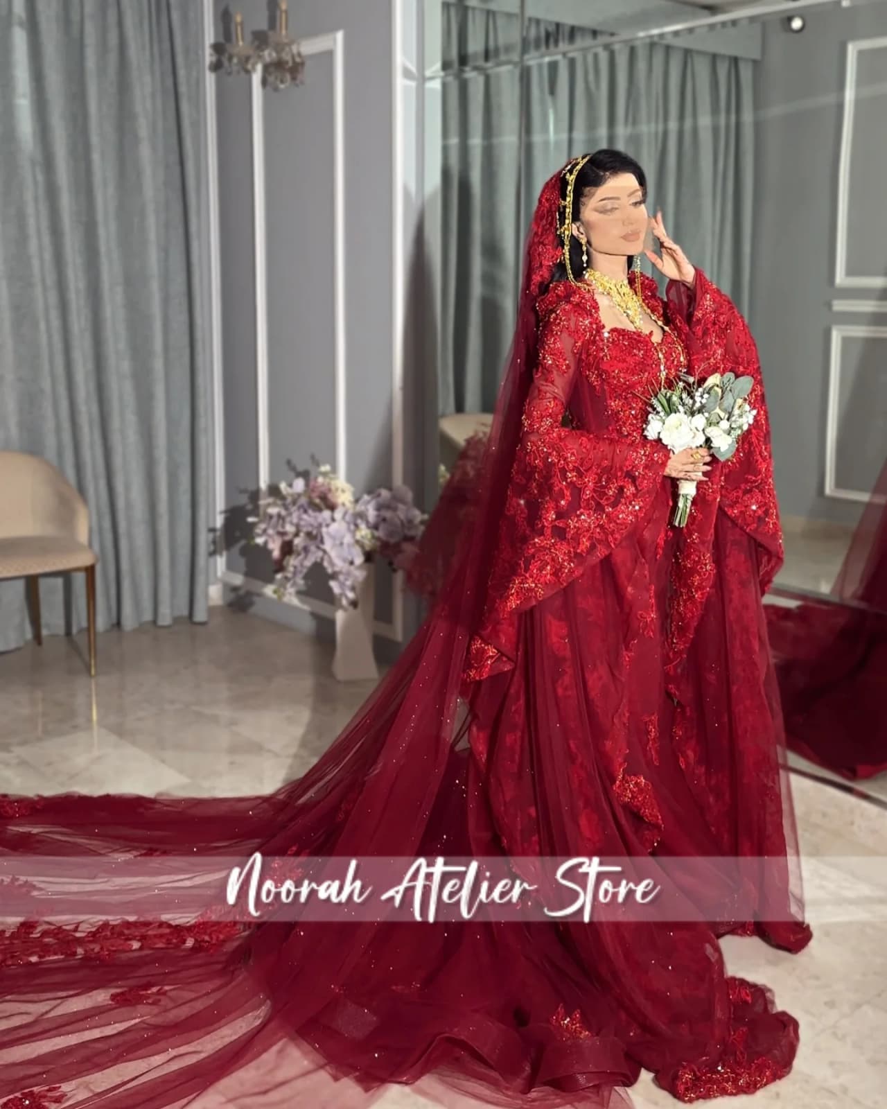 Red Appliques Long Sleeves Dubai Luxurious Women’s Wedding Dresses 2026 Train Vestido De Noiva Tulle robe de mariée Customized