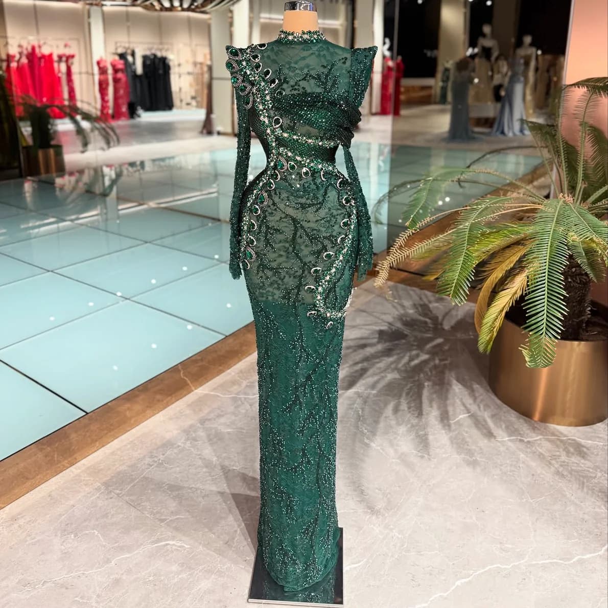 Dubai Dark Green Mermaid Evening Dress High Neck Muslim Prom Dress Luxury Crystal Beads Middle East Red Carpet Dress Customized