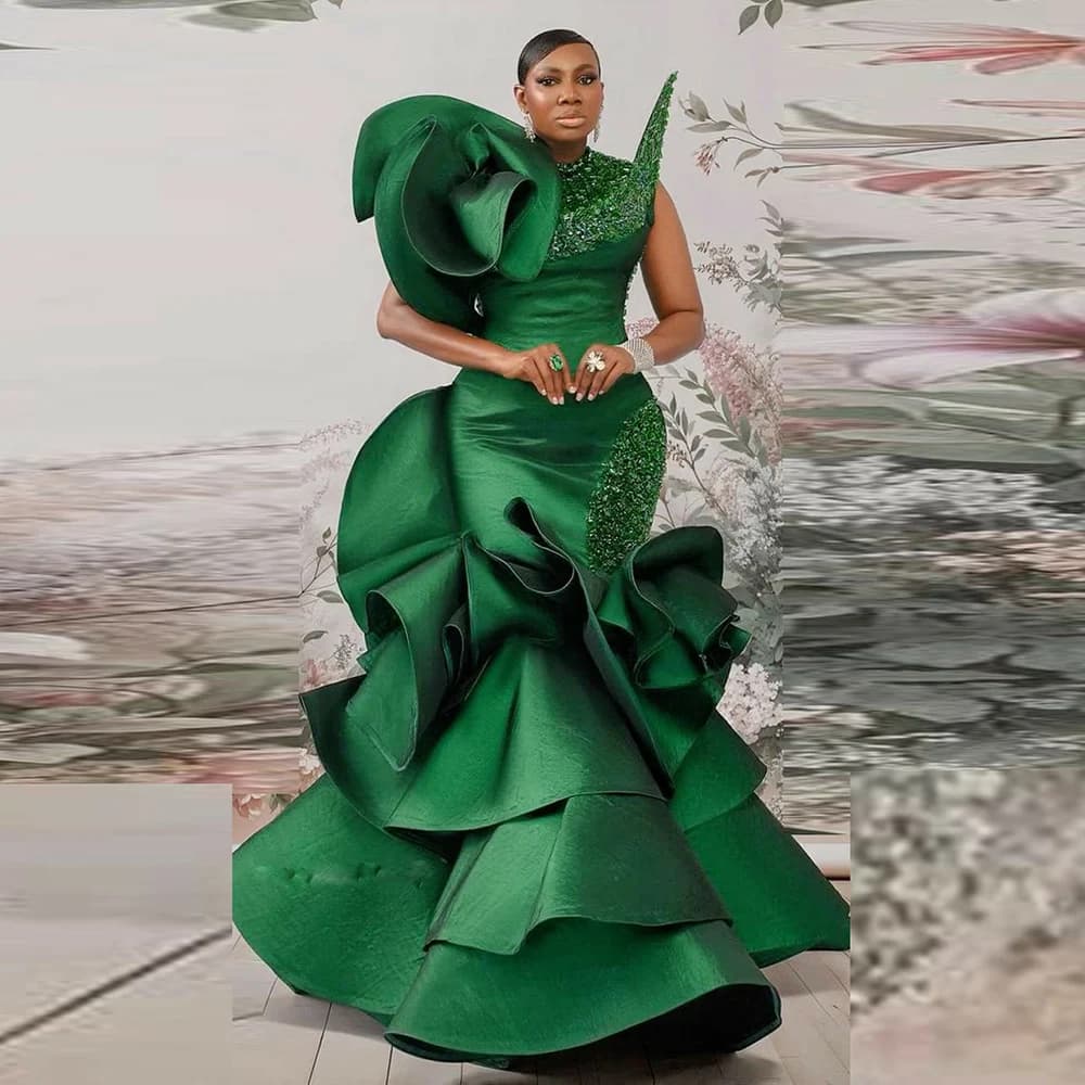 Green Satin Ruffles Evening Gowns Aso Ebi Sequined Sleeveless Mermaid Prom Dresses Tiered Floor Length Formal Party Dress